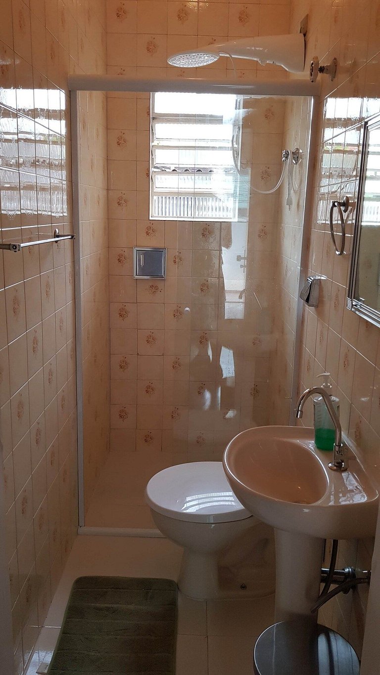 Quarto Vila Olímpia AR/C * Super Localização - A12