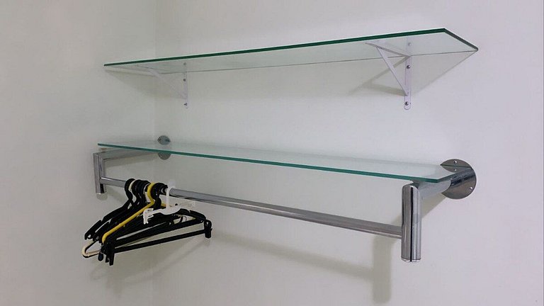 Quarto bem localizado * Vila Olímpia * SmartTV * - A51