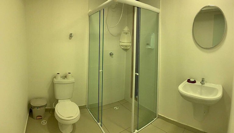 Suíte Vila Olímpia * AR/C * Sem Escadas * SmartTV - A05