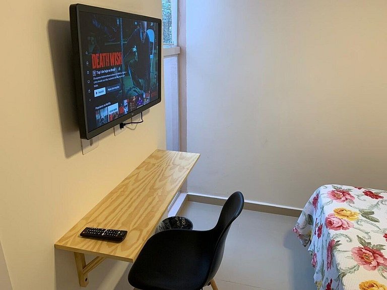 Suíte Vila Olímpia * AR/C * SmartTV * Localização - A06
