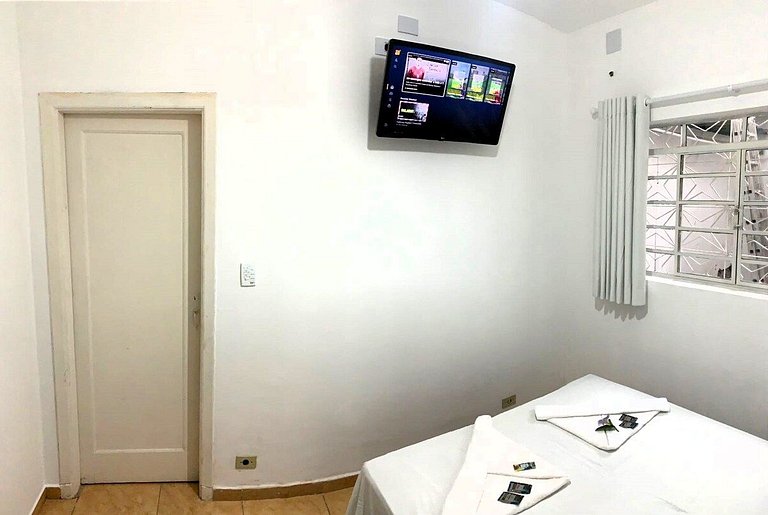 Quarto na Vila Olímpia bem localizado! - A46
