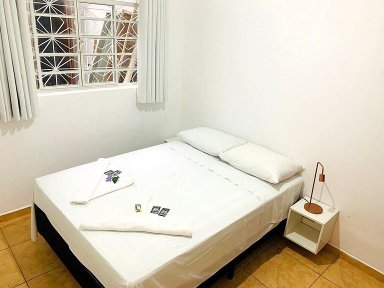 Quarto na Vila Olímpia bem localizado! - A46