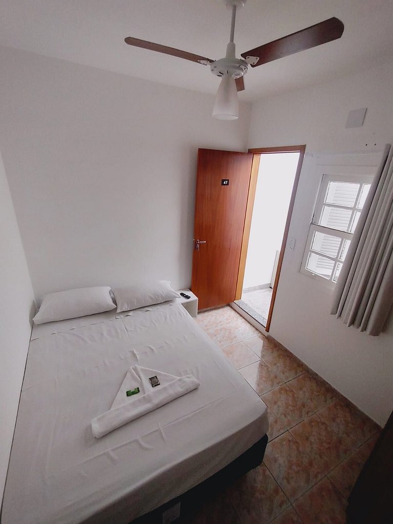Quarto na vila olímpia * Super Localização * - A47