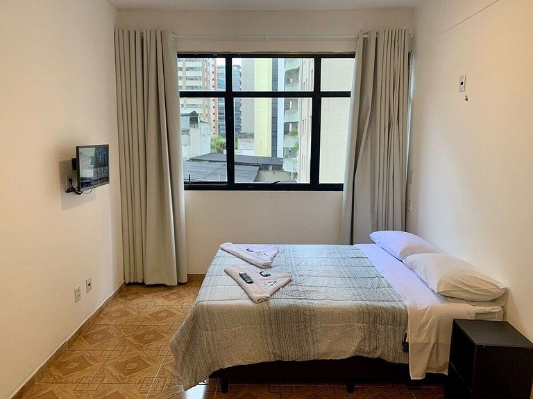 Studio espaçoso ótima localização na vila olímpia - A65
