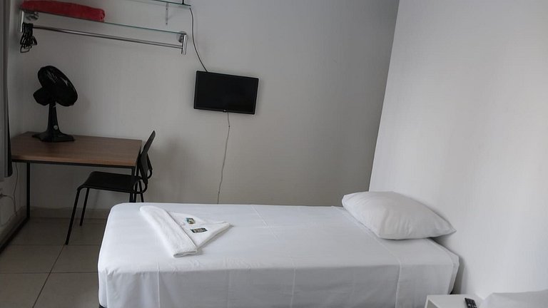 Suíte espaçosa na Vila Olímpia - A56