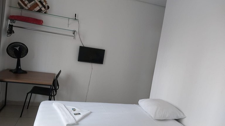 Suíte espaçosa na Vila Olímpia - A56