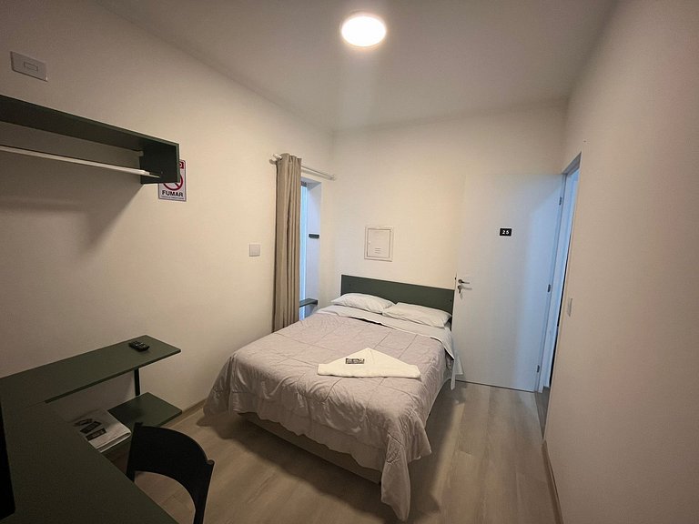Suíte térrea com SmartTV na Vila Olímpia - A25