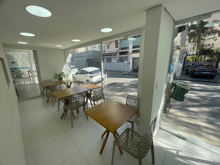 Quarto Vila Olímpia * AR/C * SmartTV * Localização - A04