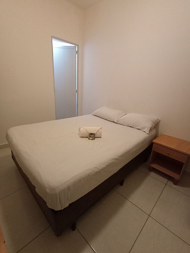 Suite na Vila Olímpia * Cama Casal * Localização - A33