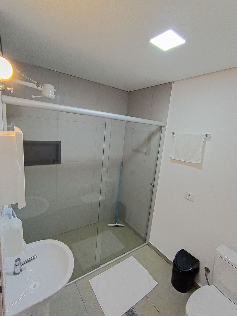 Suite na Vila Olímpia * Cama Casal * Localização - A33