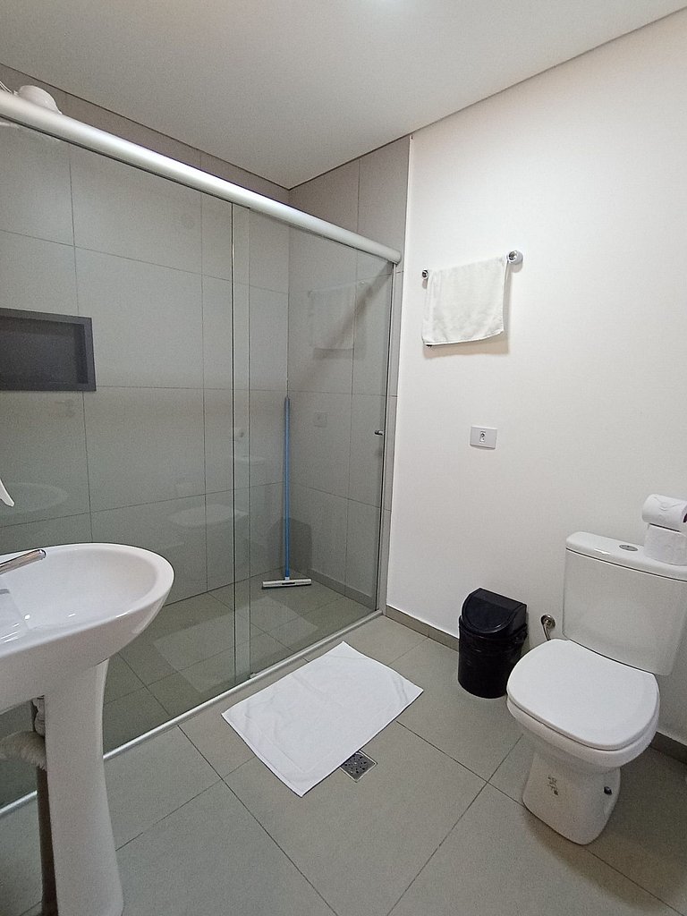 Suite na Vila Olímpia * Cama Casal * Localização - A33