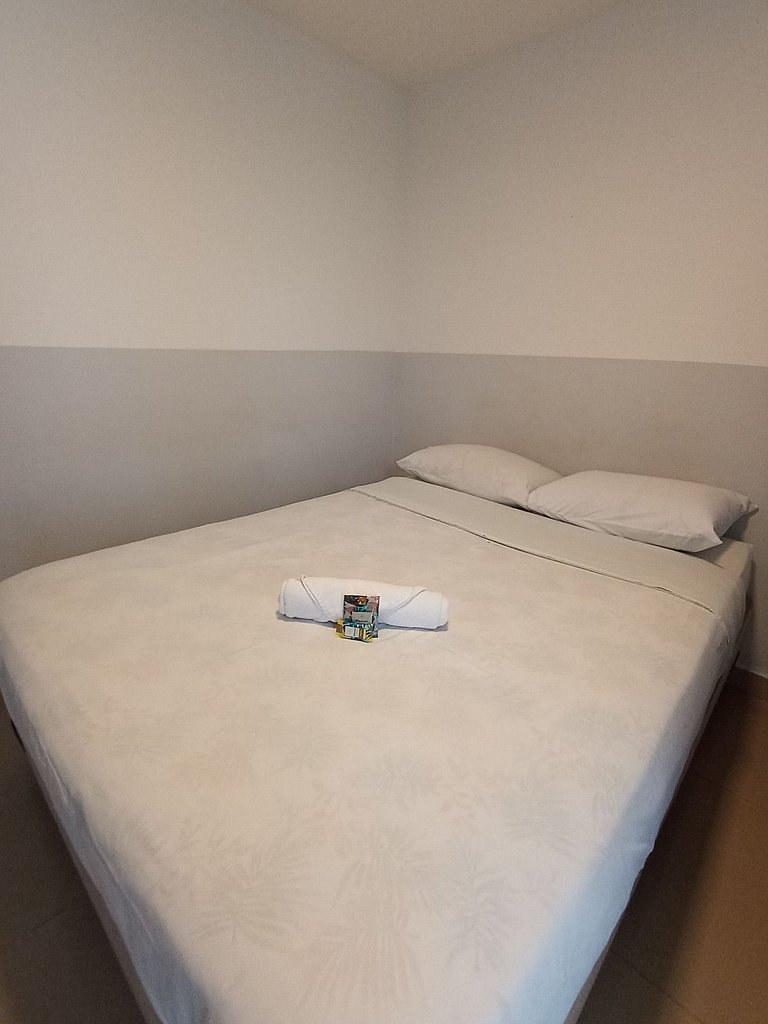 Suíte Vila Olímpia * AR/C * Sem Escadas * SmartTV - A05