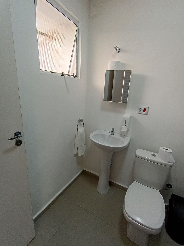 Suite Vila Olímpia * Ótima Localização * - A08