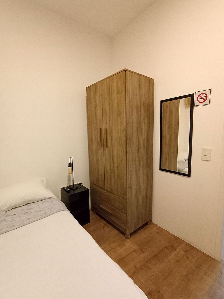 Big Bedroom in Vila Olímpia * A/C