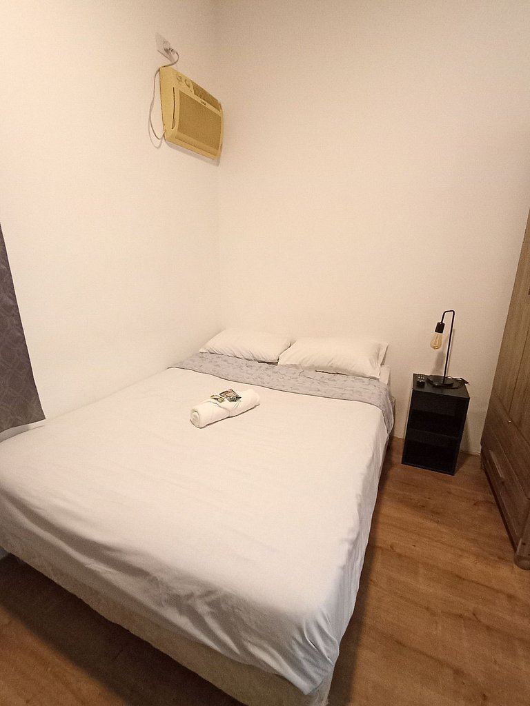 Big Bedroom in Vila Olímpia * A/C