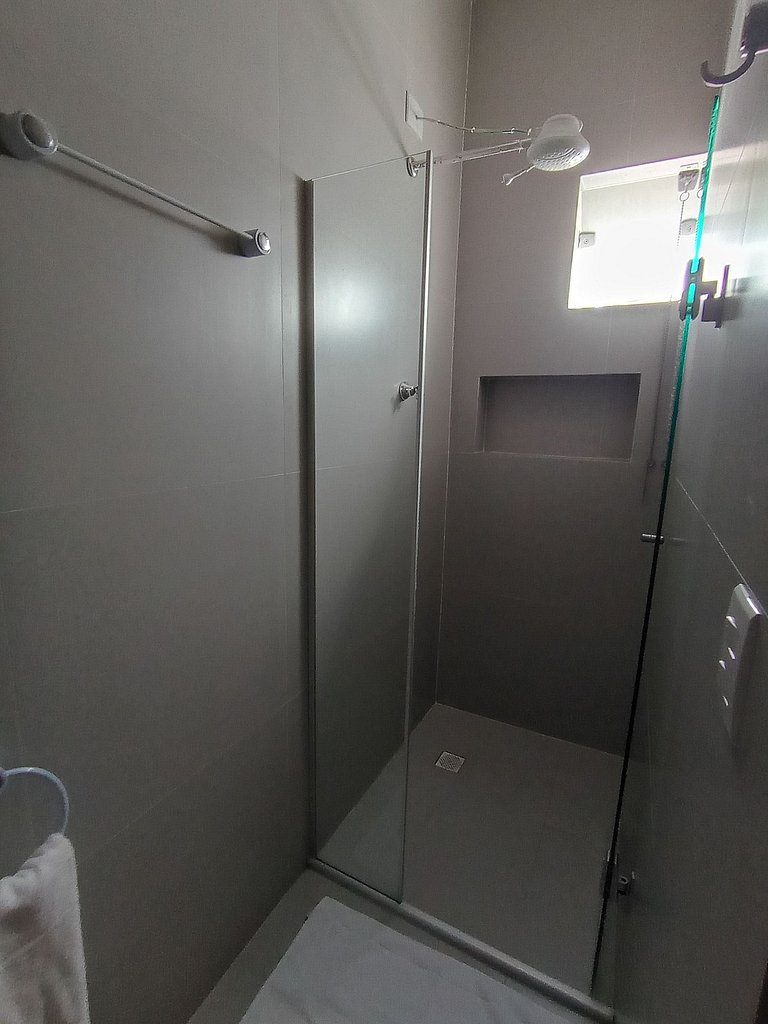 Suíte *Bem Iluminada* Vila Olímpia - A09