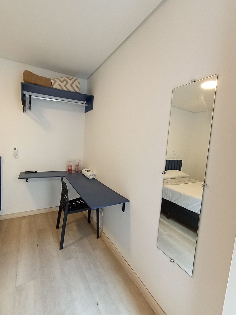 Suíte espaçosa na Vila Olímpia - A17