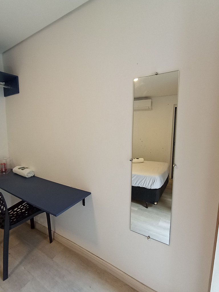 Suíte espaçosa na Vila Olímpia - A17