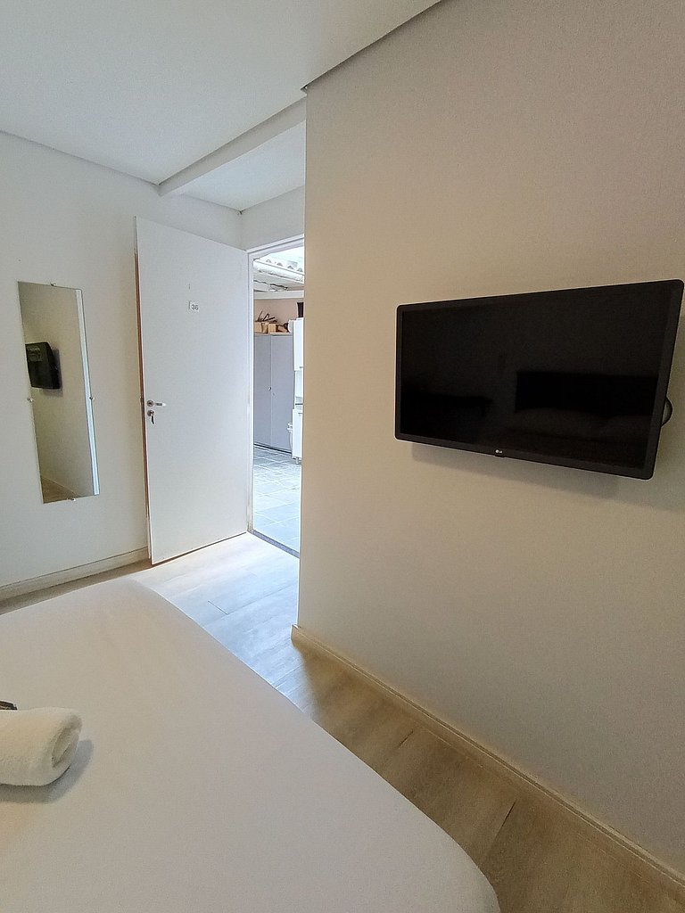 Suíte espaçosa na Vila Olímpia A36