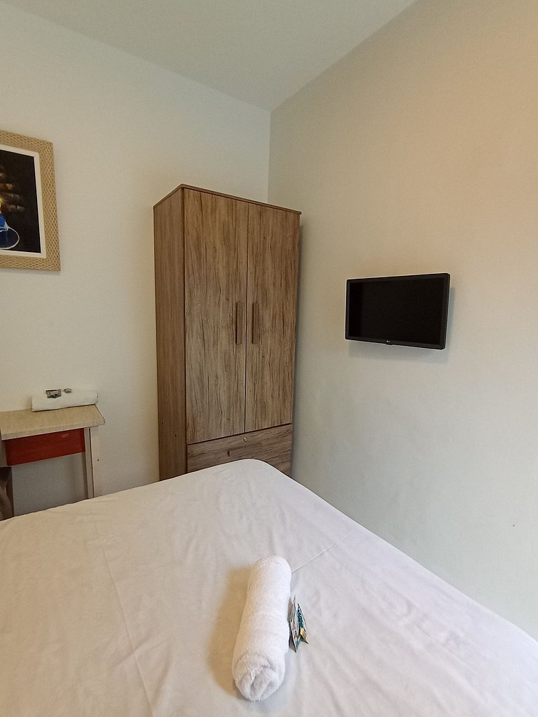 Suíte com Netflix na Vila Olímpia - A16