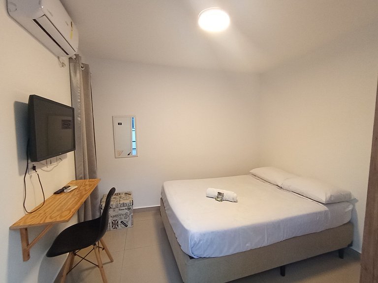 Suíte Vila Olímpia * AR/C * SmartTV - A22