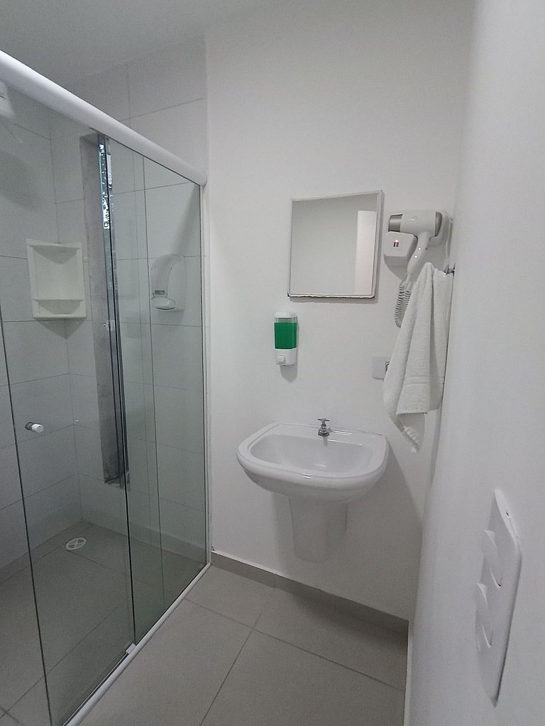 Suíte Vila Olímpia * AR/C * SmartTV - A22