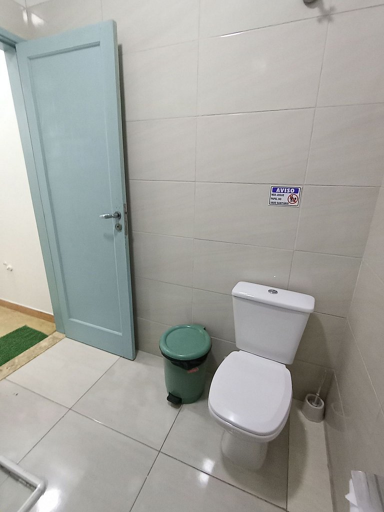 Suite com cama de casal * Vila Olímpia * - A08
