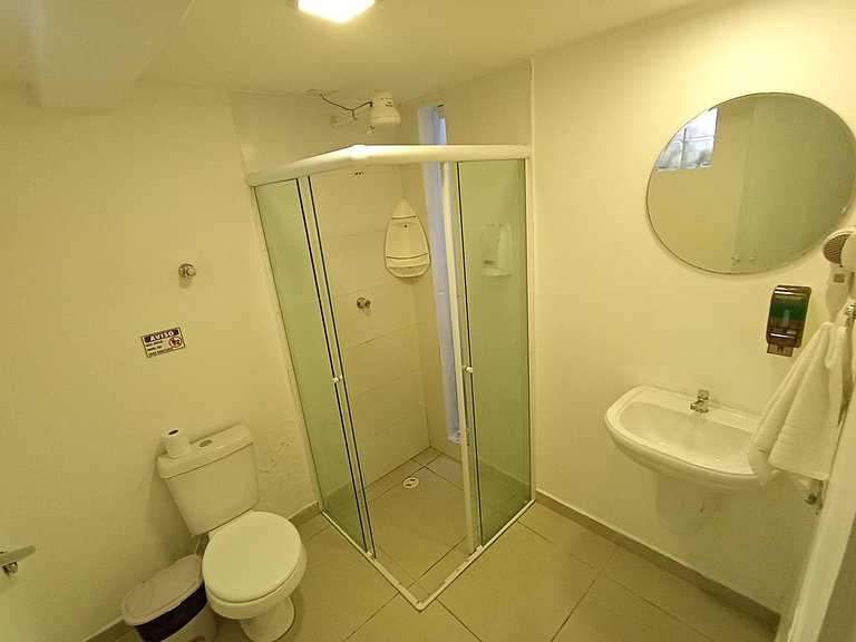 Suíte Vila Olímpia * AR/C * Sem Escadas * SmartTV - A05