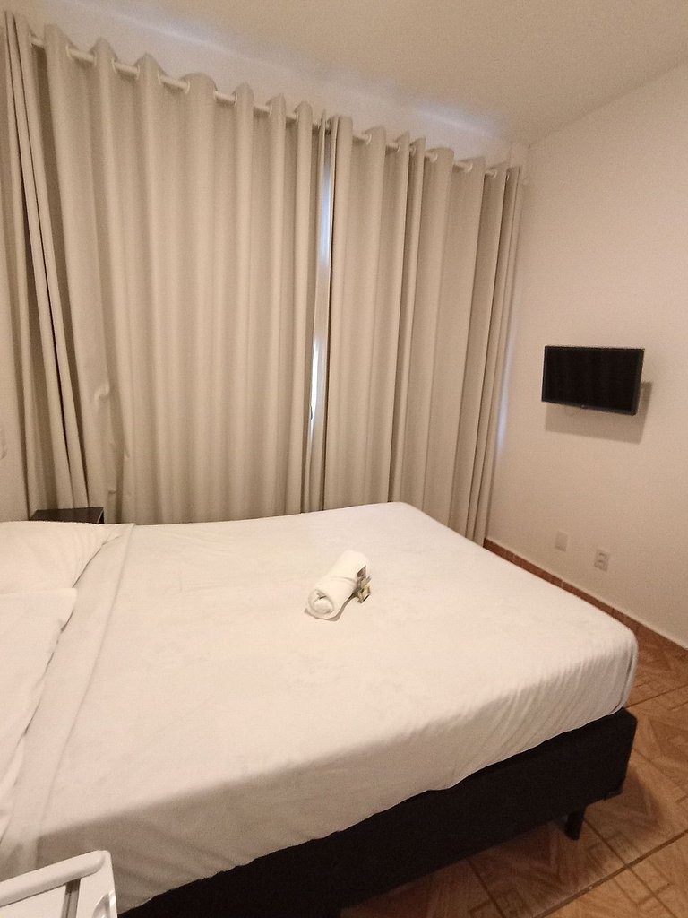 Suíte Muito Bem Localizada * Vila Olímpia * - A30
