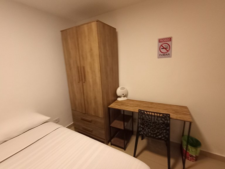 Suíte na Vila olímpia * Sem Escadas * - A19