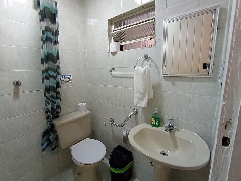 Suíte na Vila olímpia * Sem Escadas * - A23