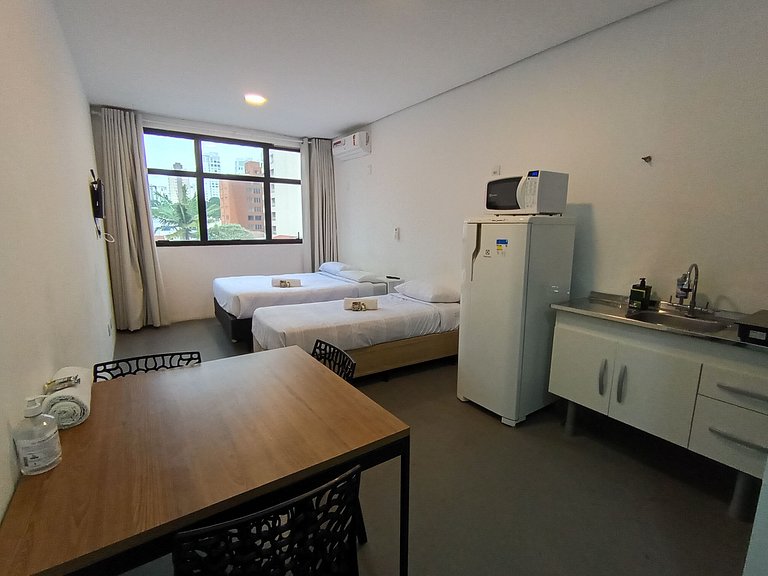 Suíte grande e bem localizada! Vila Olímpia - A67