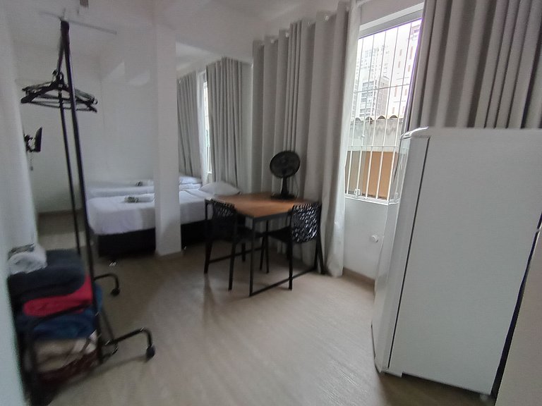 Suíte bem iluminada no coração da vila olímpia - A63