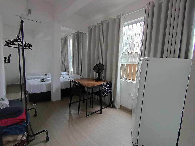 Suíte bem iluminada no coração da vila olímpia - A63