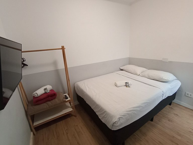 Suíte discreta na Vila Olímpia - A42