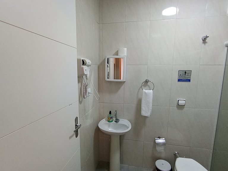 Suíte discreta na Vila Olímpia - A42