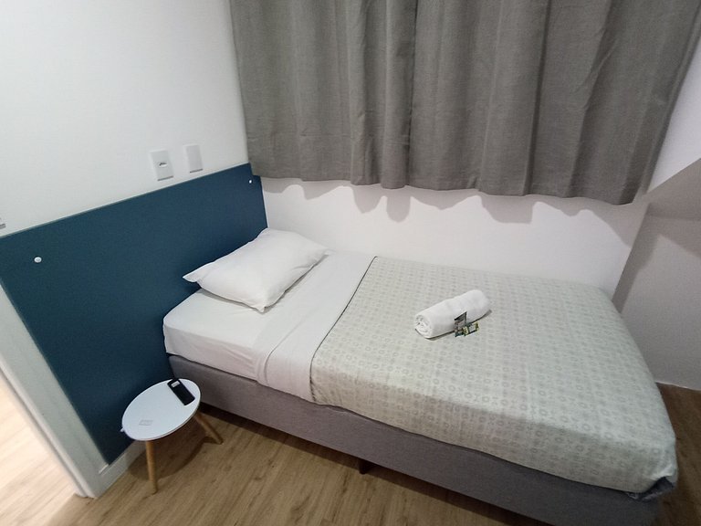 Quarto super localização com NetFlix | A50