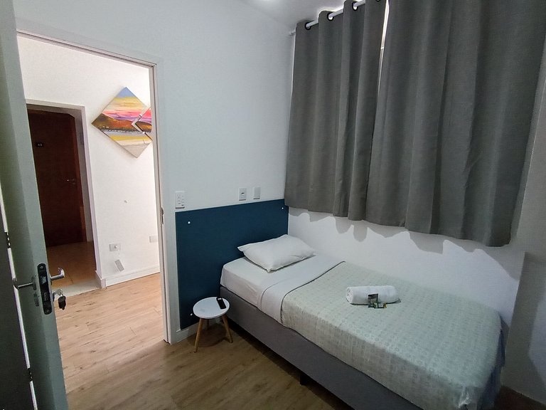 Quarto super localização com NetFlix | A40