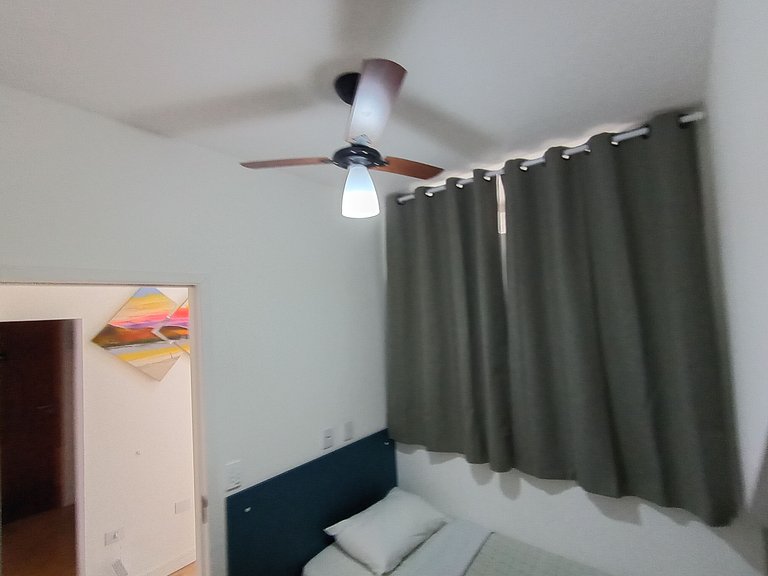 Quarto super localização com NetFlix | A50