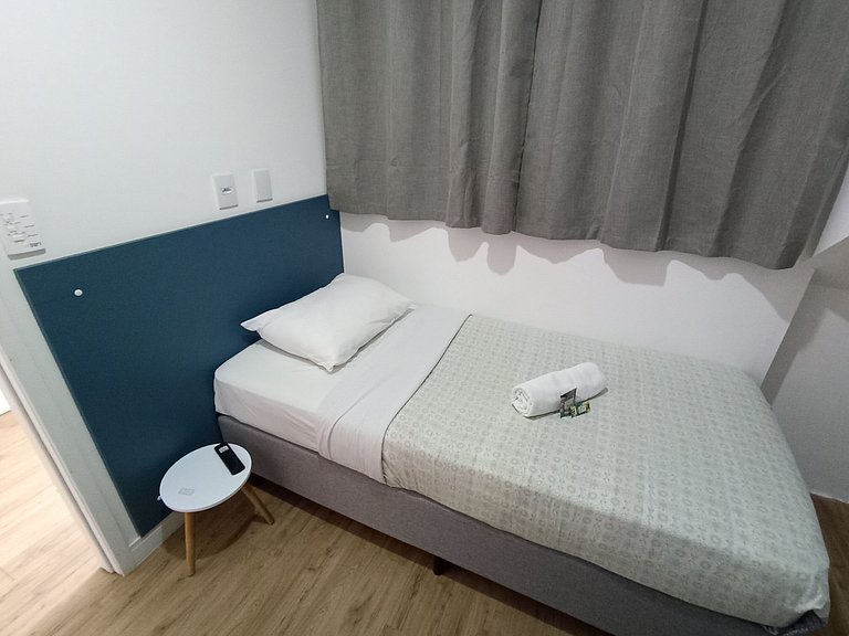 Quarto super localização com NetFlix | A40
