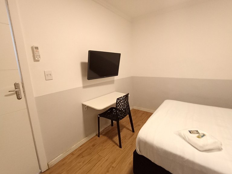 Suíte térrea na * Vila Olímpia * - A41