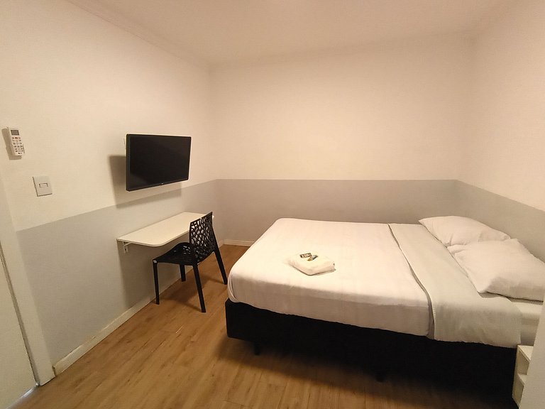 Suíte térrea na * Vila Olímpia * - A41