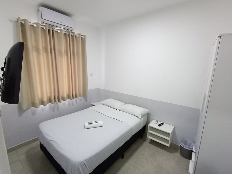 Quarto c/ Netflix - Vila Olímpia - A44