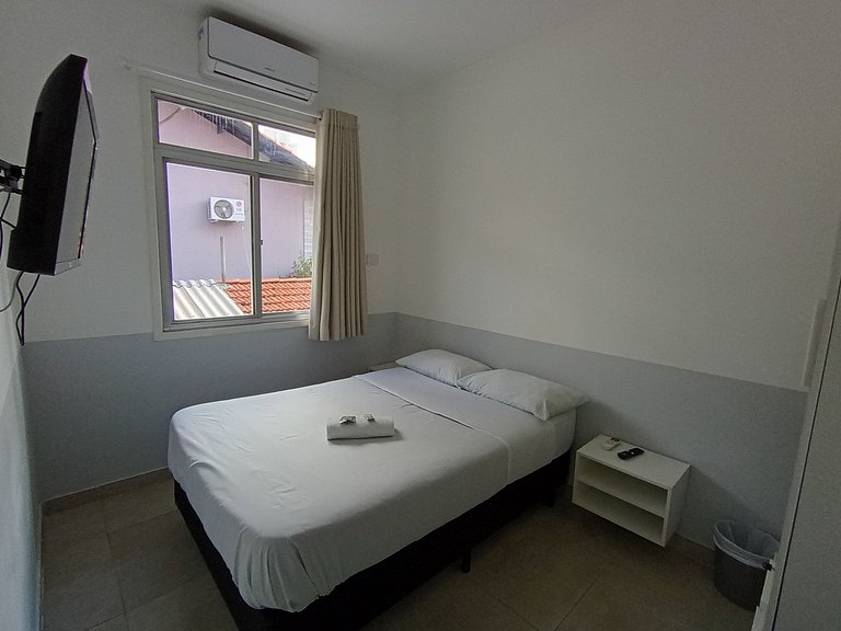 Quarto c/ Netflix - Vila Olímpia - A44