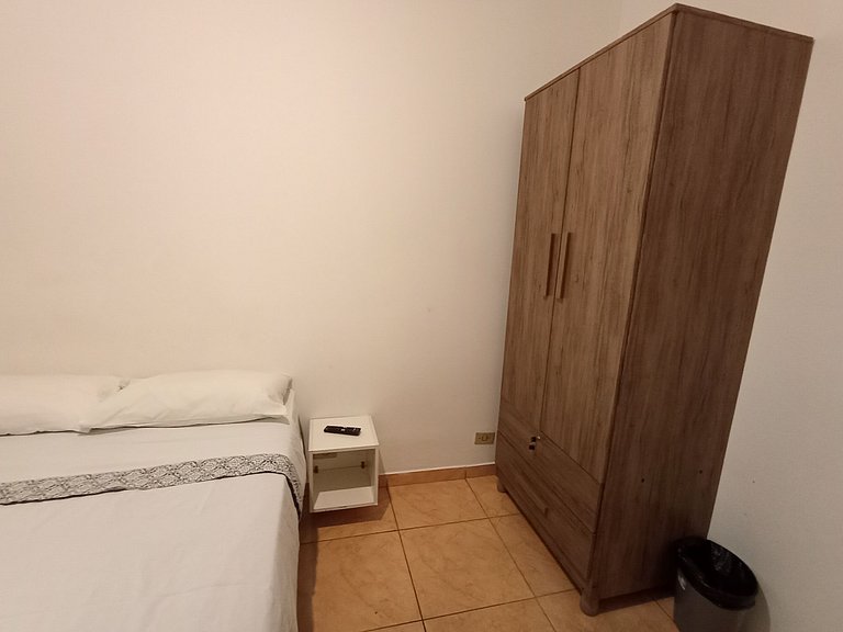 Quarto na Vila Olímpia bem localizado! - A45