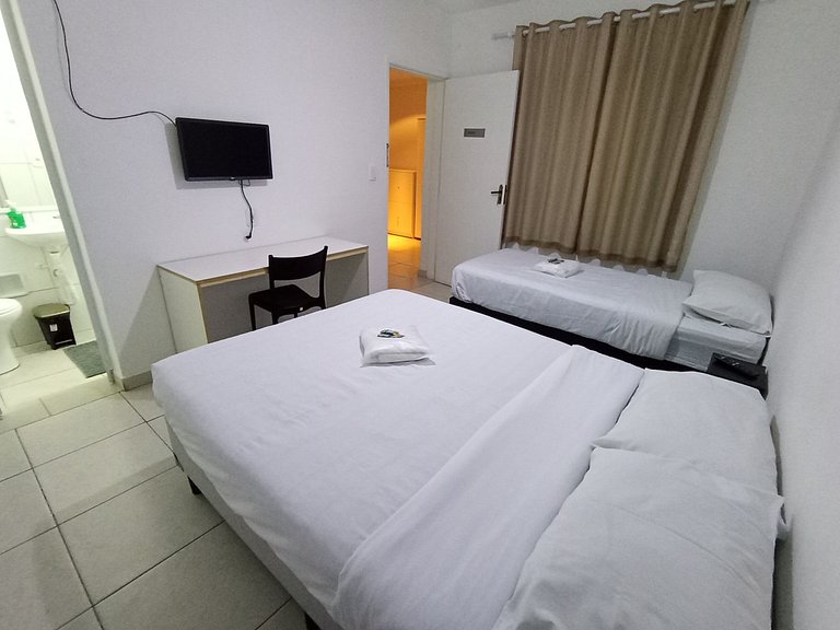 Suíte agradável na Vila Olímpia * PERTO DE TUDO * - A53