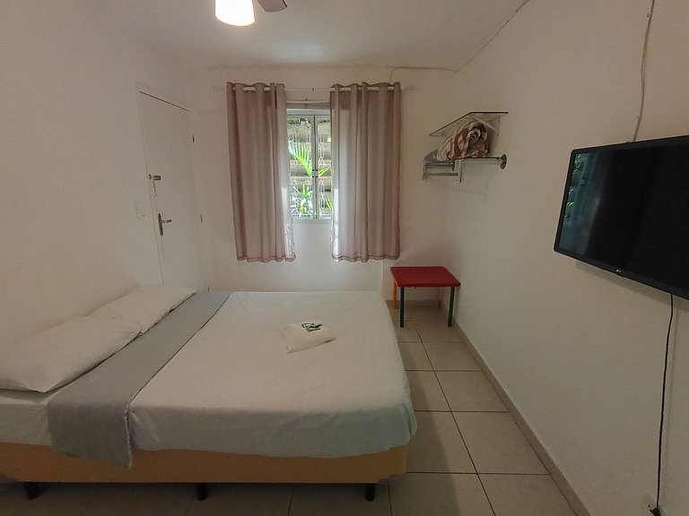 Suíte bem localizada na *Vila Olímpia* - A50