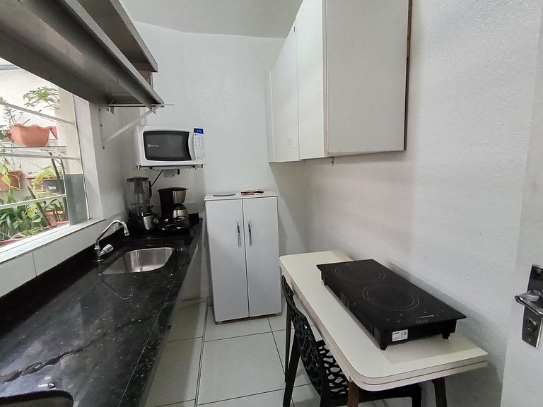 Suíte bem localizado * Vila Olímpia * SmartTV * - A51