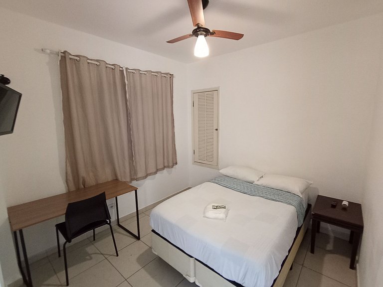 Quarto tranquilo na Vila Olímpia Localização - A57