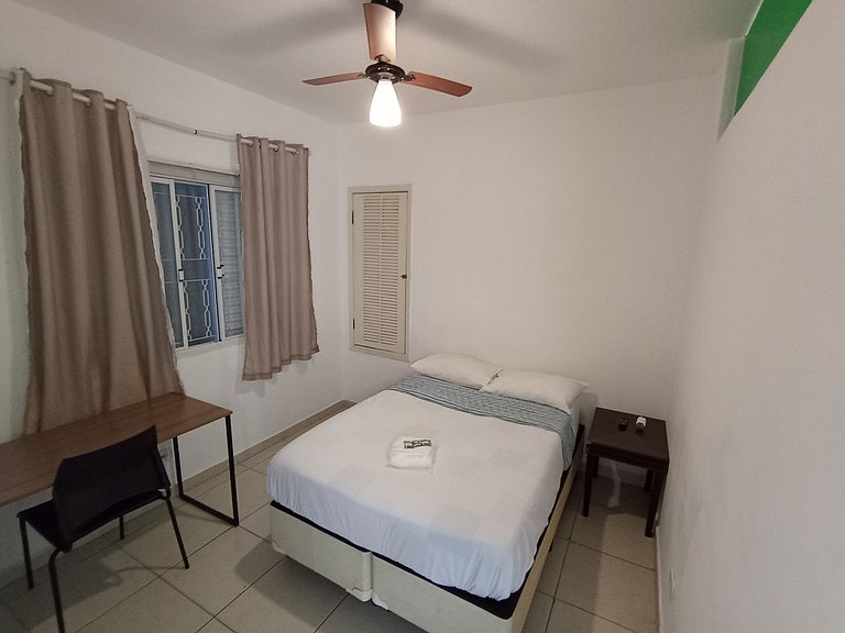 Quarto tranquilo na Vila Olímpia Localização - A57